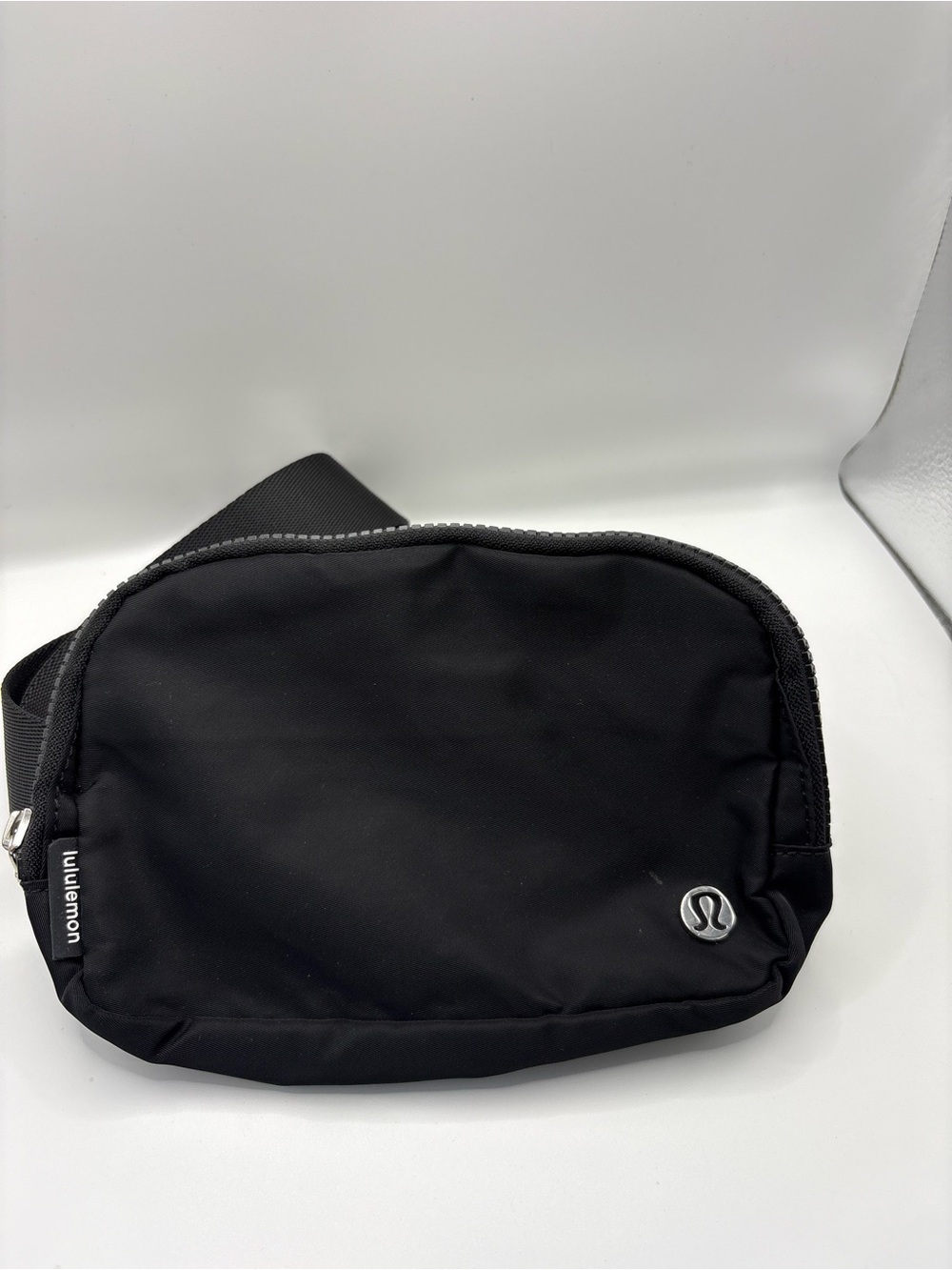 lululemon athletica Black Men's Belt Bag
